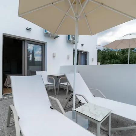 Aristos Complex -studios For 2 Appartamento
