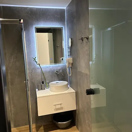 Apartman Aristos Complex -studios For 2 *