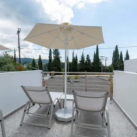 Aristos Complex -studios For 2